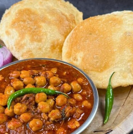 Poori Chole.