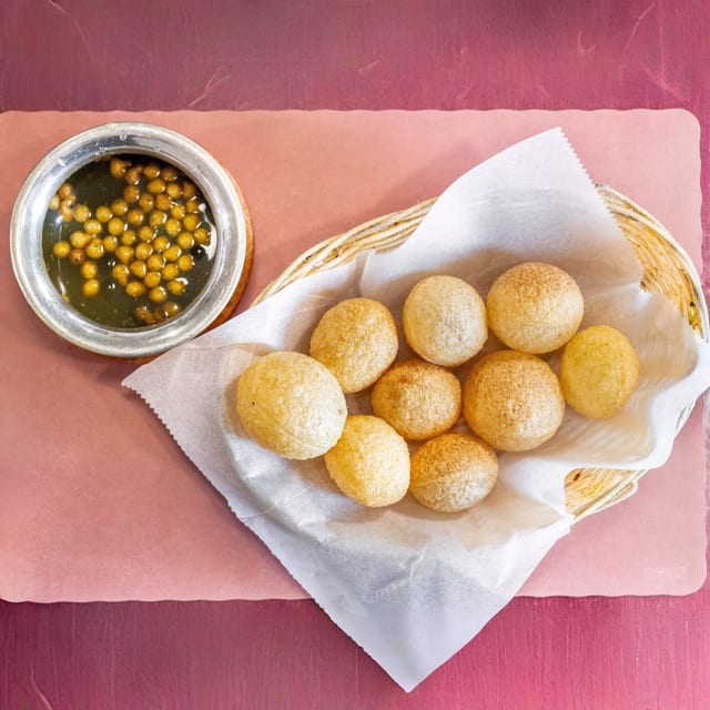 Paani Poori.